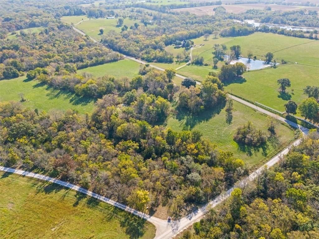 5600 E Poney Creek Road — photo 34
