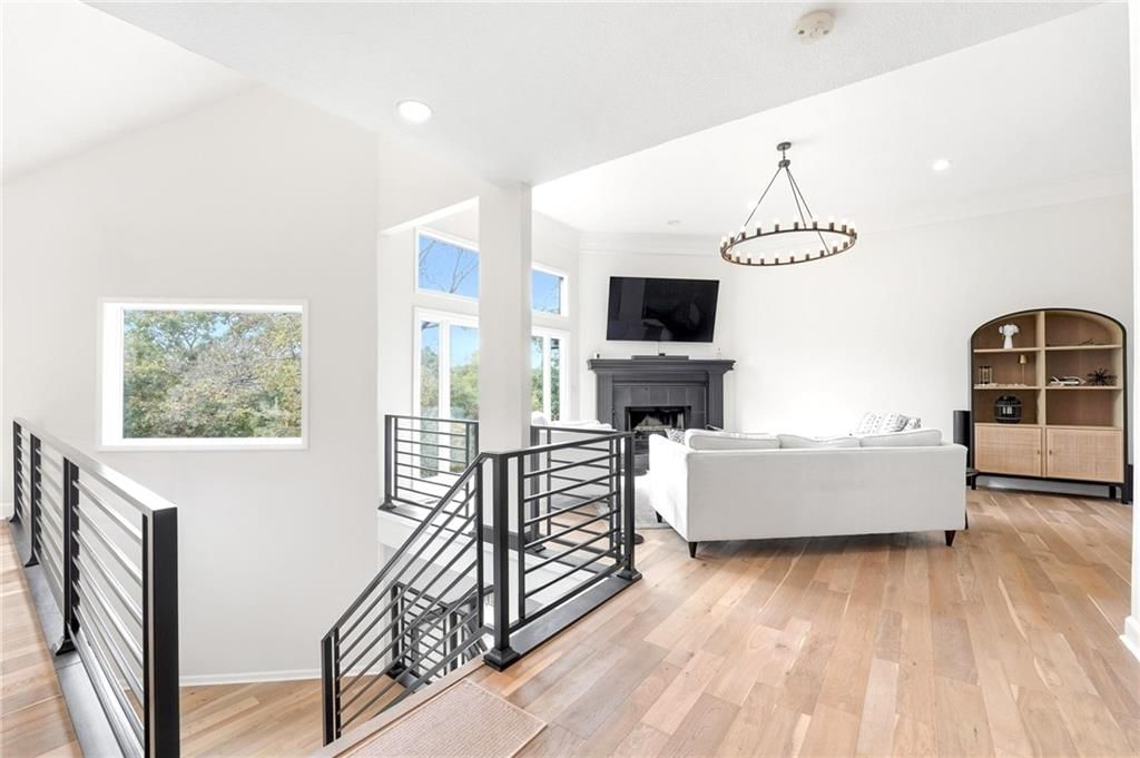 Photo 12 of 59 - 21101 W 90th Street