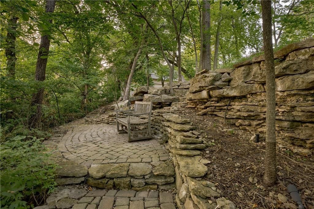 Photo 52 of 59 - 21101 W 90th Street
