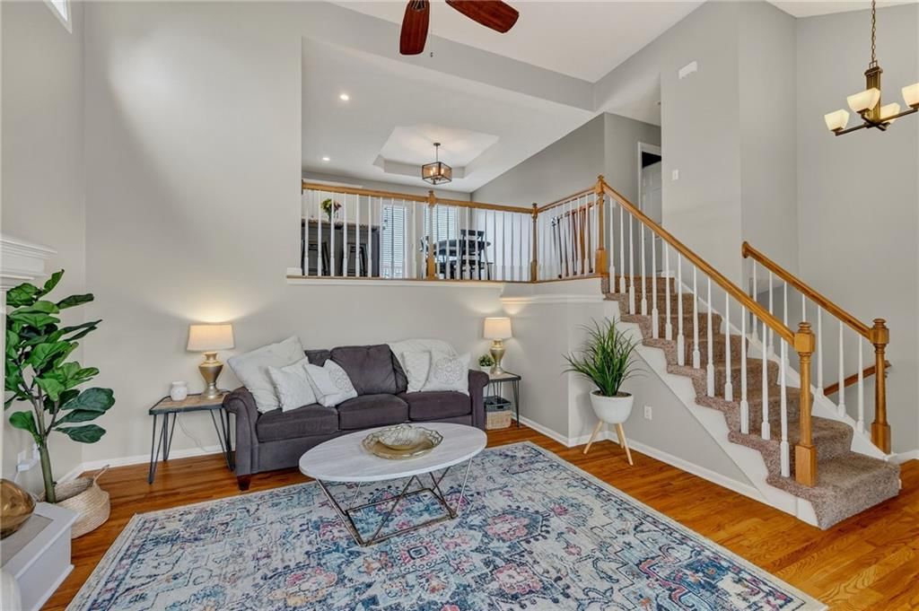 Photo 8 of 32 - 1730 NE Chowning Drive