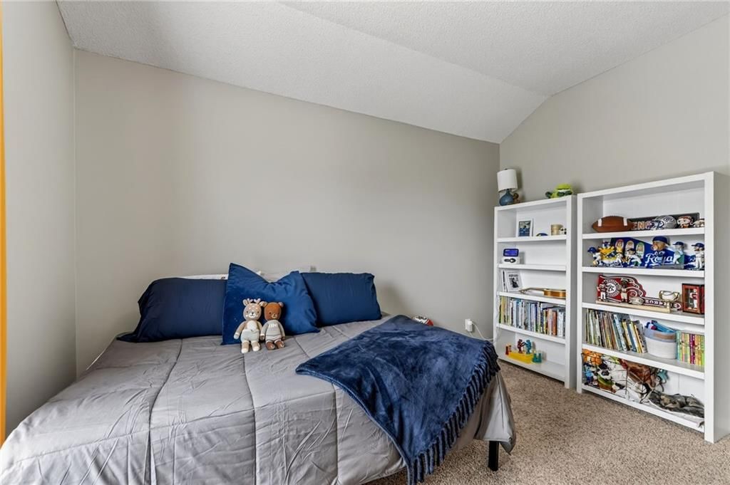Photo 19 of 32 - 1730 NE Chowning Drive