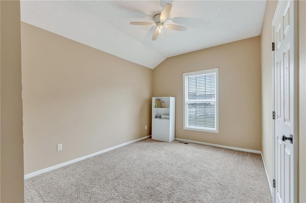 Photo 20 of 32 - 1730 NE Chowning Drive