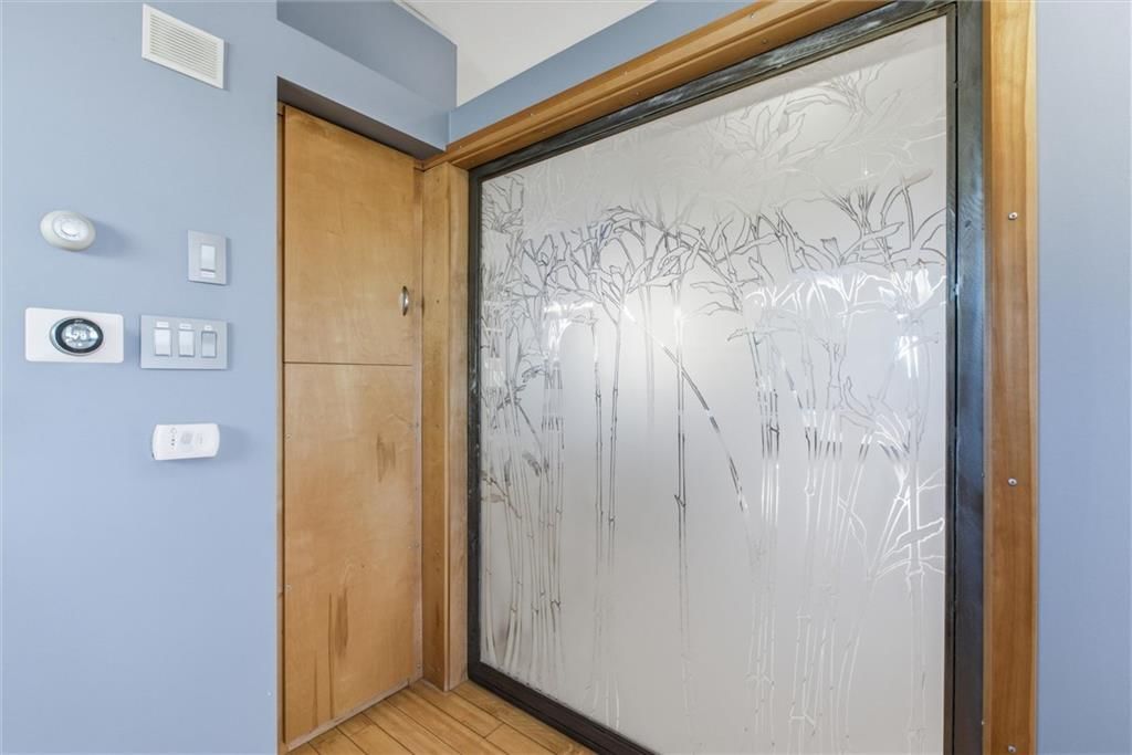 1520 Jarboe Street — photo 17