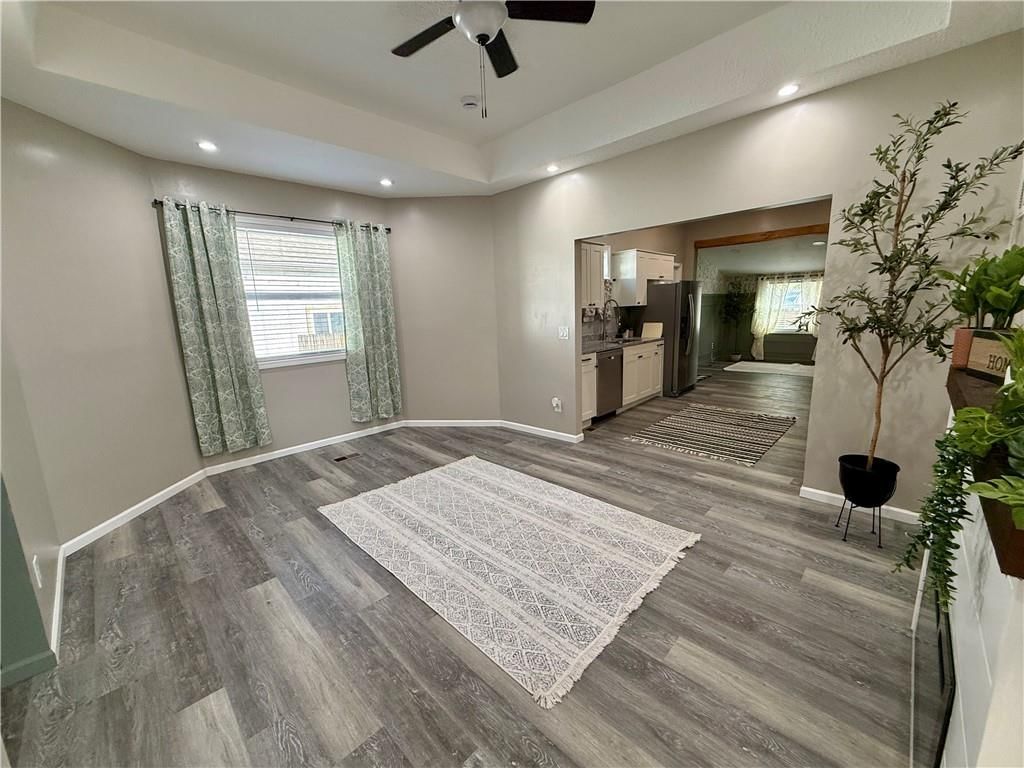 921 Brown Avenue — photo 4