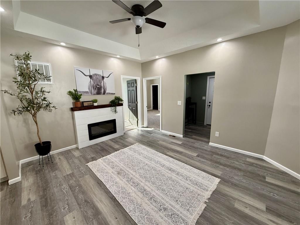 921 Brown Avenue — photo 5