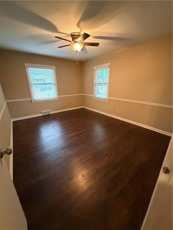 10530 Askew Avenue — photo 16