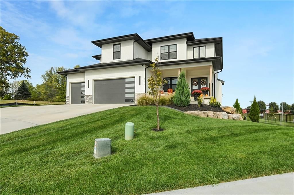 2613 NE Amanda Lane, Blue Springs, MO