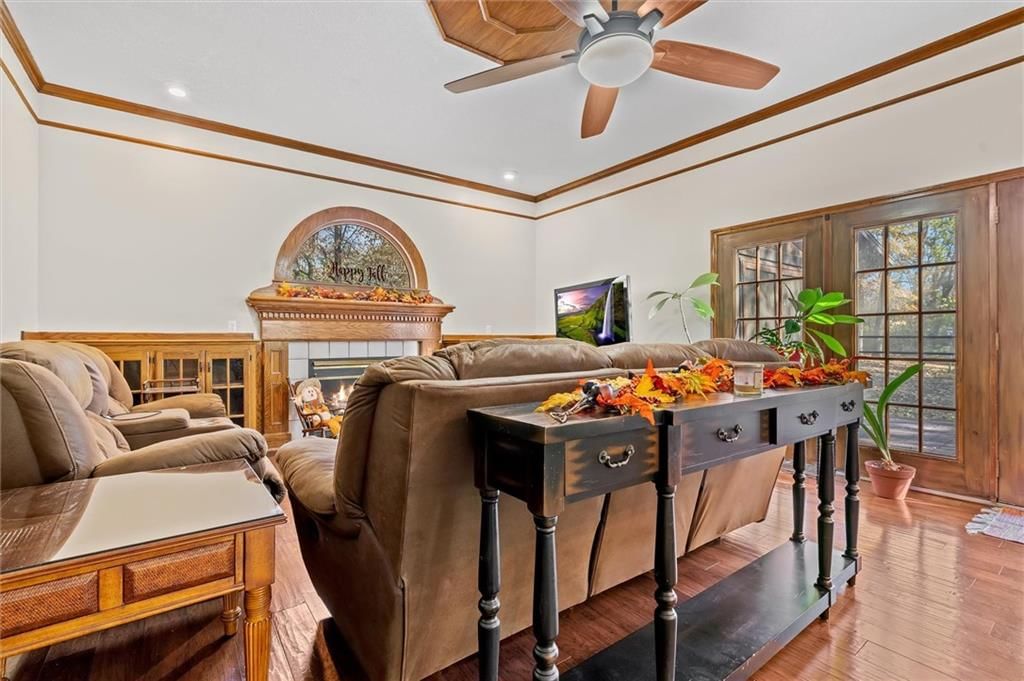 15617 Oakmont Drive — photo 15
