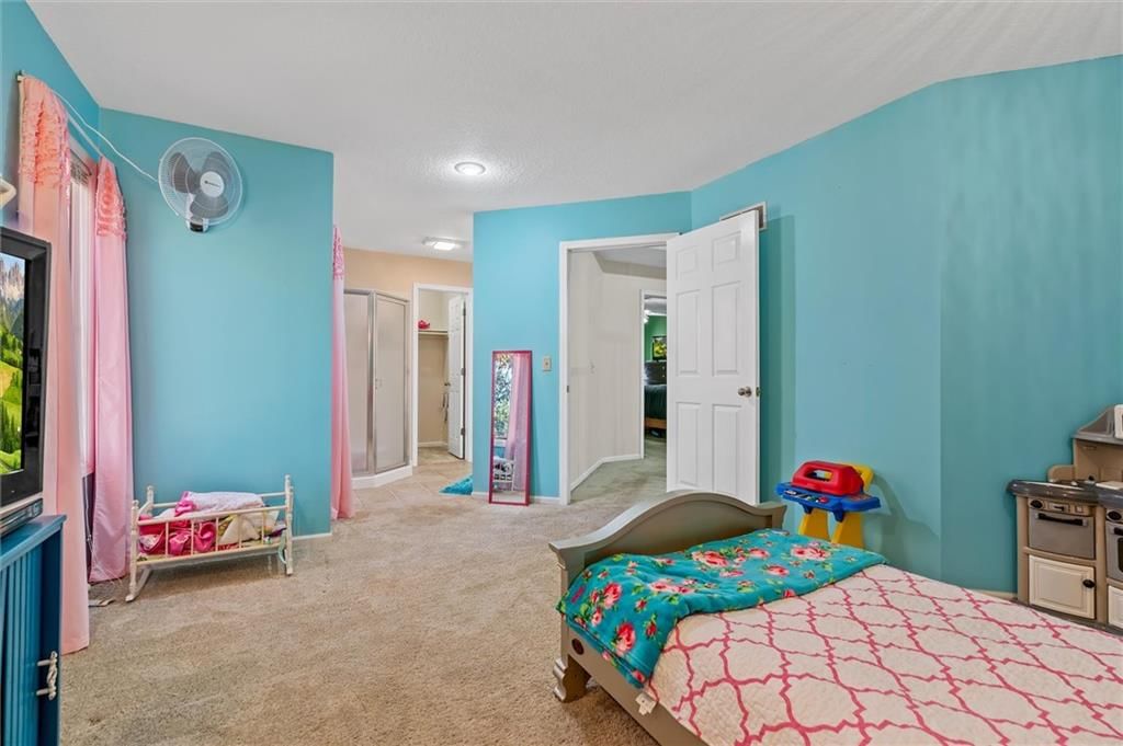 15617 Oakmont Drive — photo 28