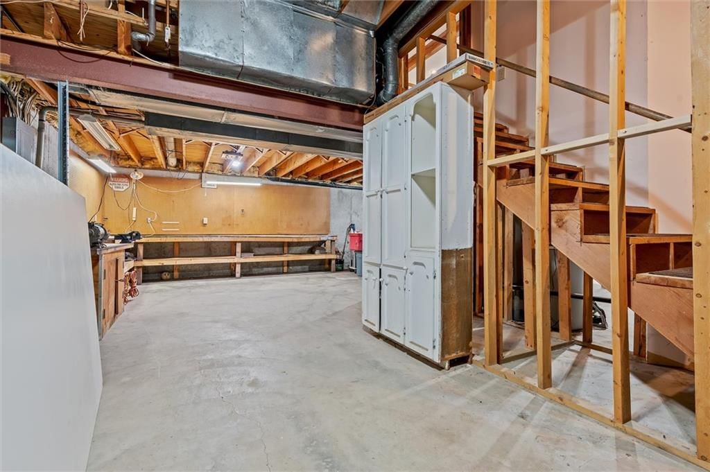 15617 Oakmont Drive — photo 30