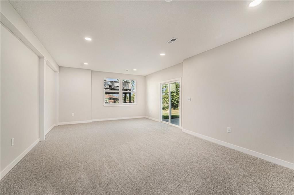 1727 N 91st Street — photo 25