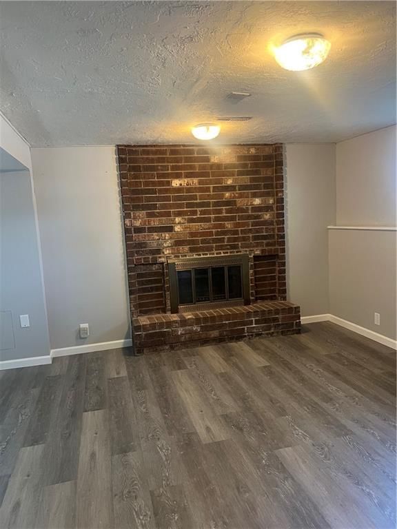 9853 N Holmes Street — photo 8