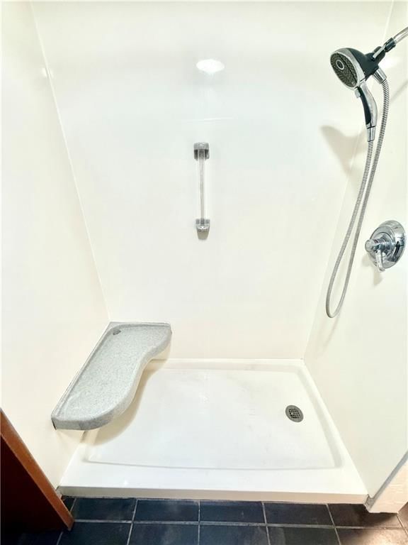 1228 W Crestview Drive — photo 14