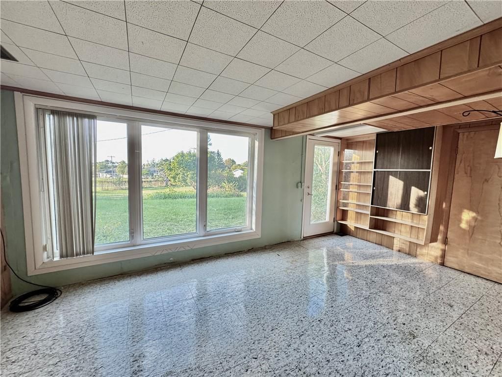 1228 W Crestview Drive — photo 17