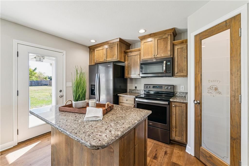 383 SE 981 N/A — photo 11