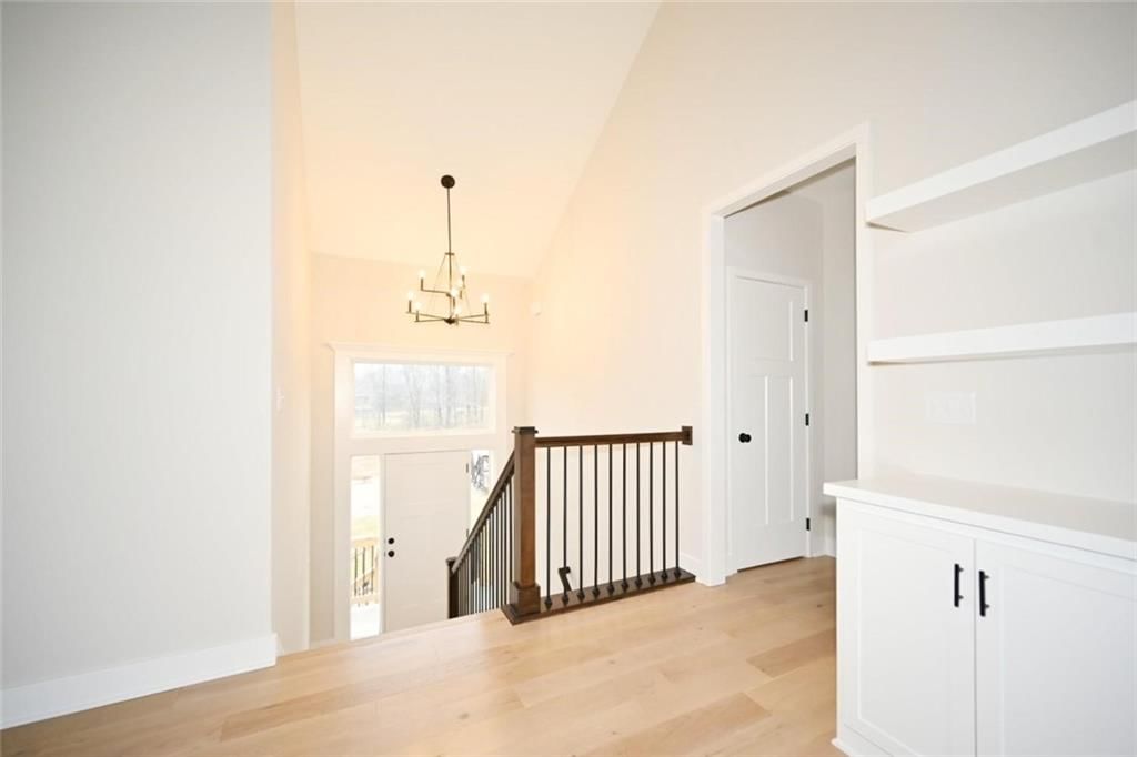 105 Johnson Circle — photo 5