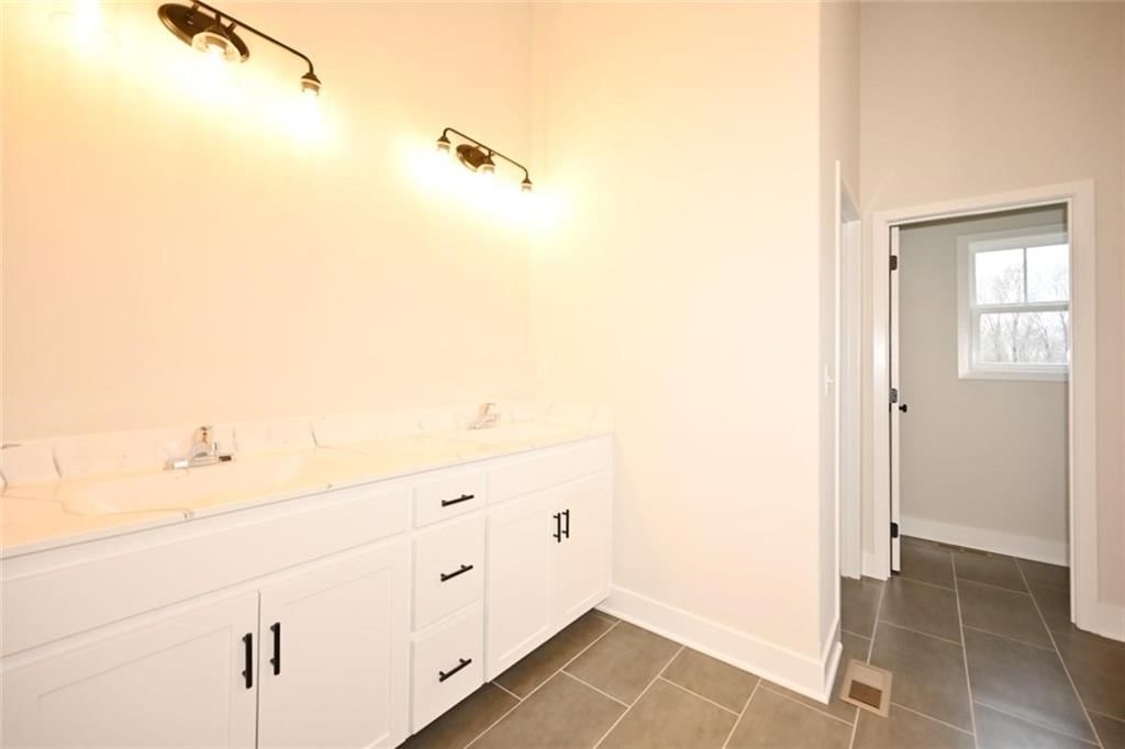 105 Johnson Circle — photo 22