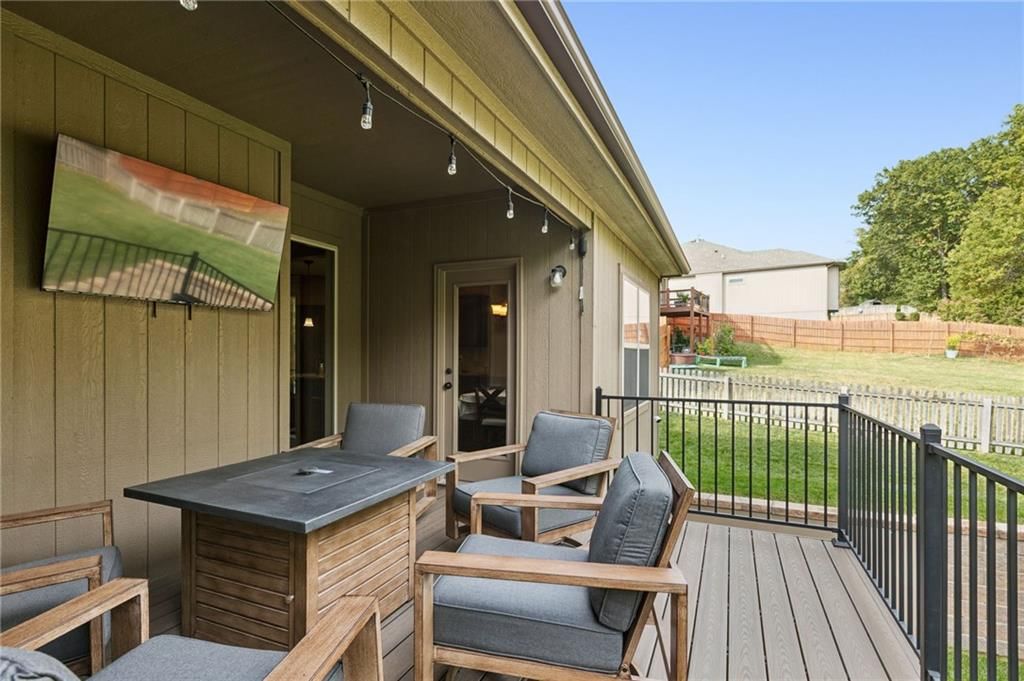 5403 N 101st Terrace — photo 35