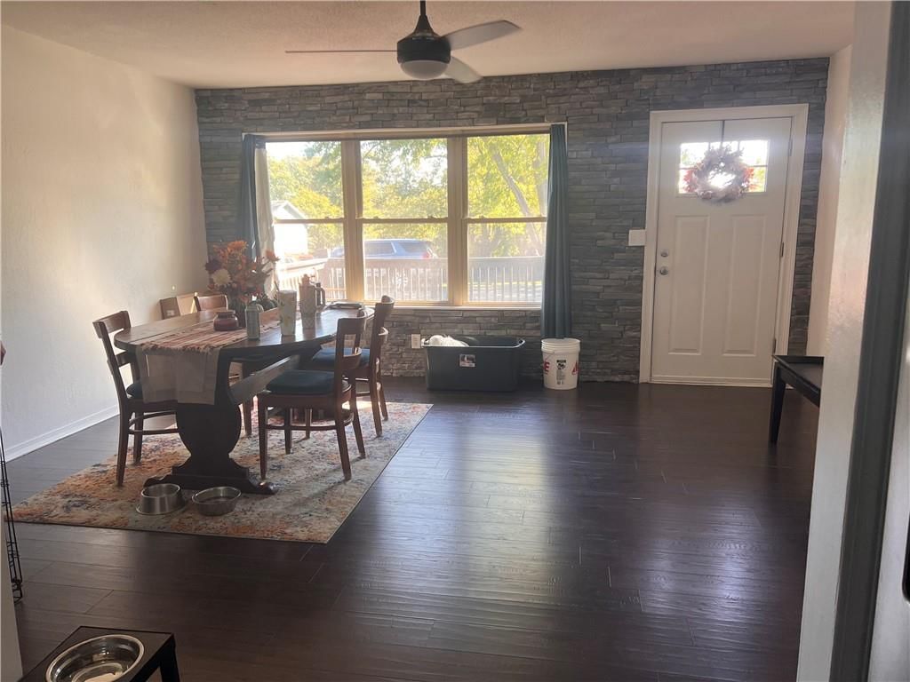 611 S Summit Road — photo 5