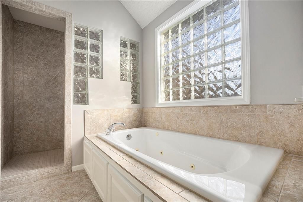 605 S Franklin Street — photo 26