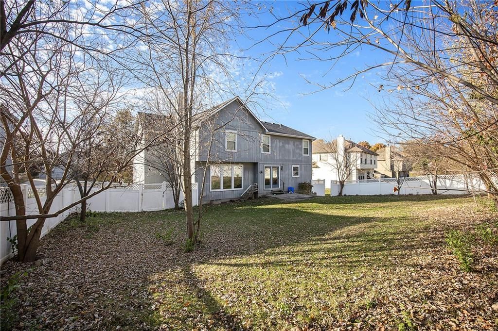 605 S Franklin Street — photo 40