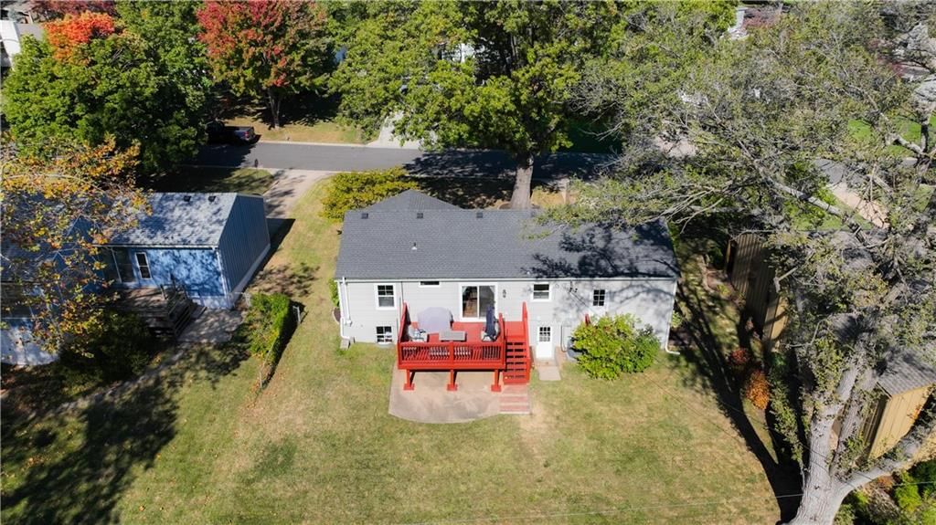 5013 W 65th Terrace — photo 29