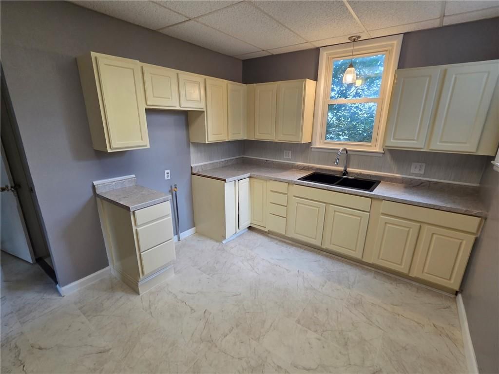 2306 S 19th Street — photo 5