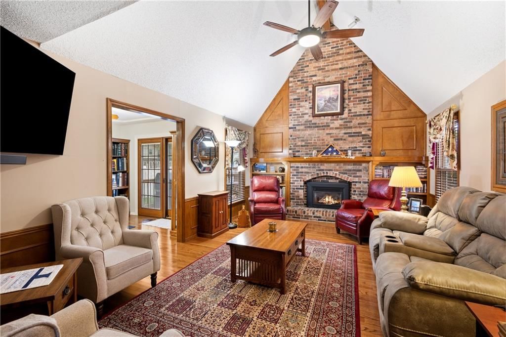 14900 S Locust Street — photo 13