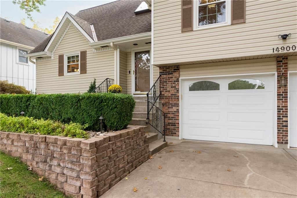14900 S Locust Street — photo 31