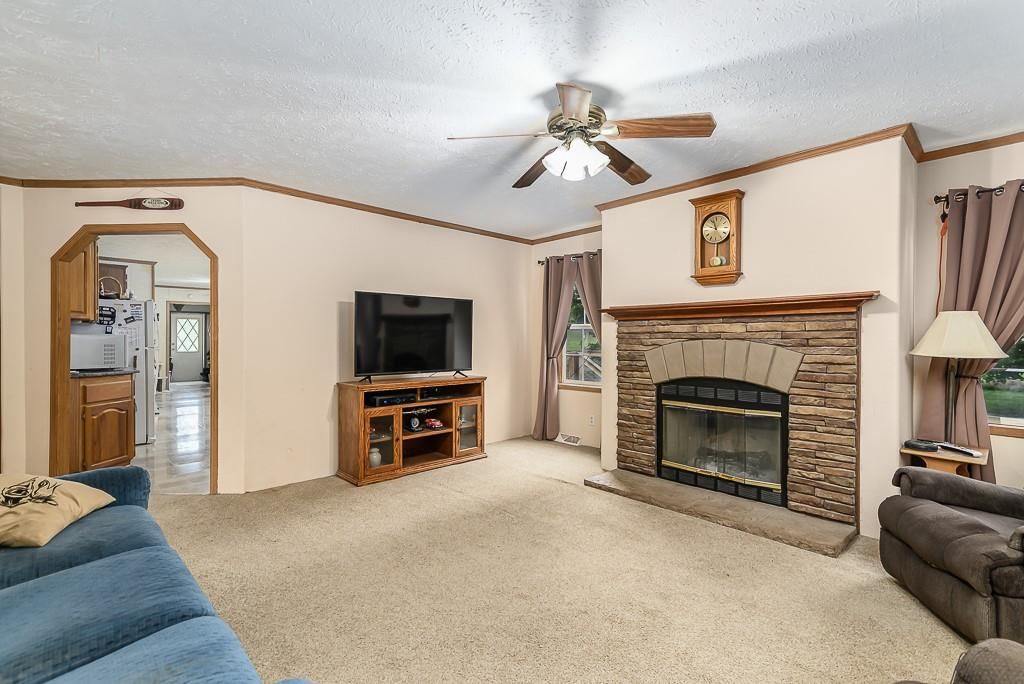 24785 Evans Road — photo 7