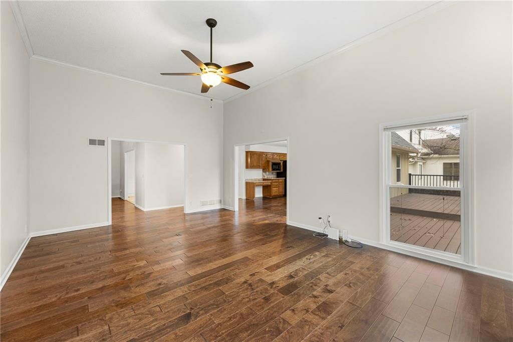 8108 W 98TH Terrace — photo 11