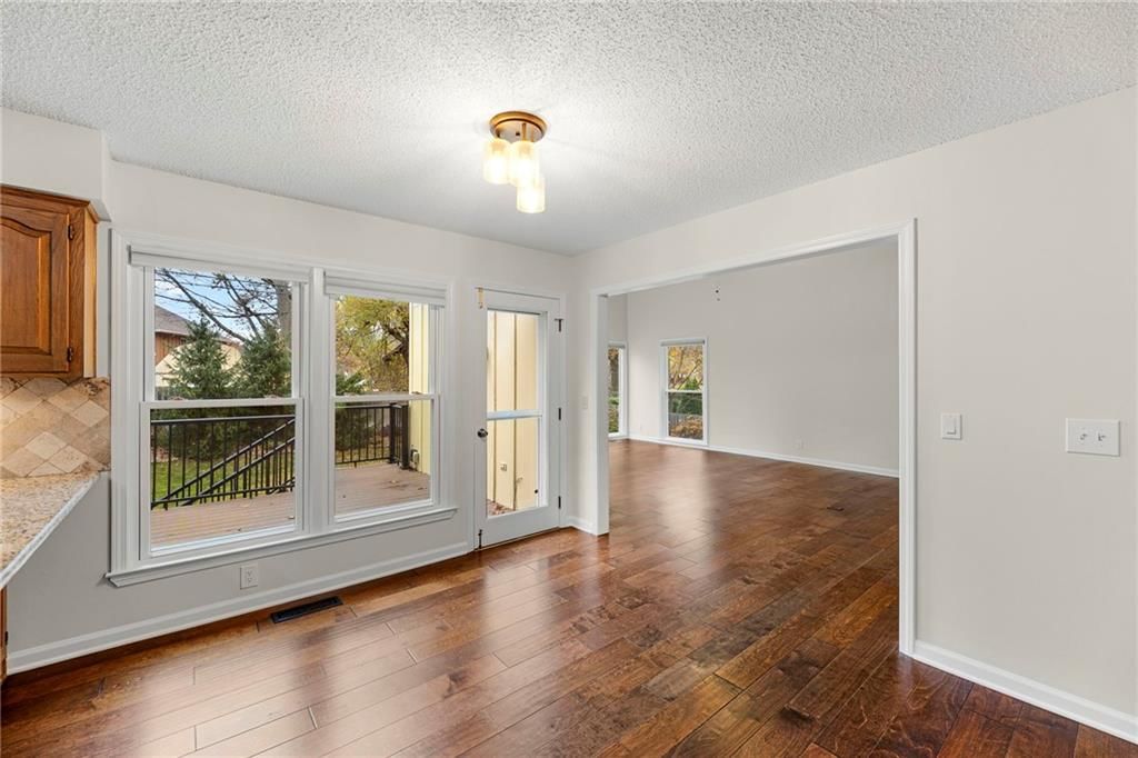8108 W 98TH Terrace — photo 17