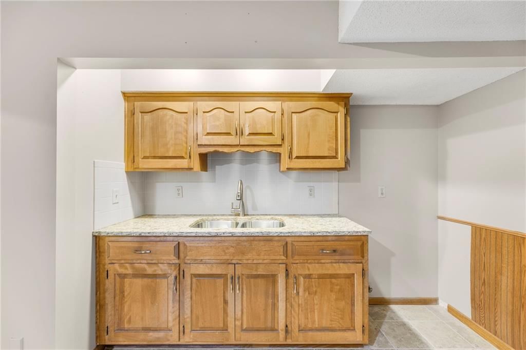 8108 W 98TH Terrace — photo 42