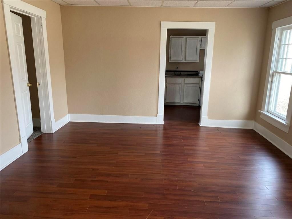 1503 E Valley Street — photo 4