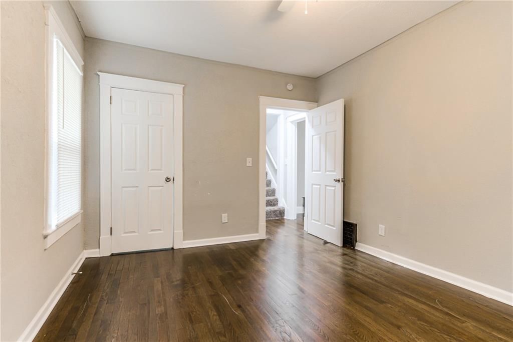 2837 Parkwood Boulevard — photo 14