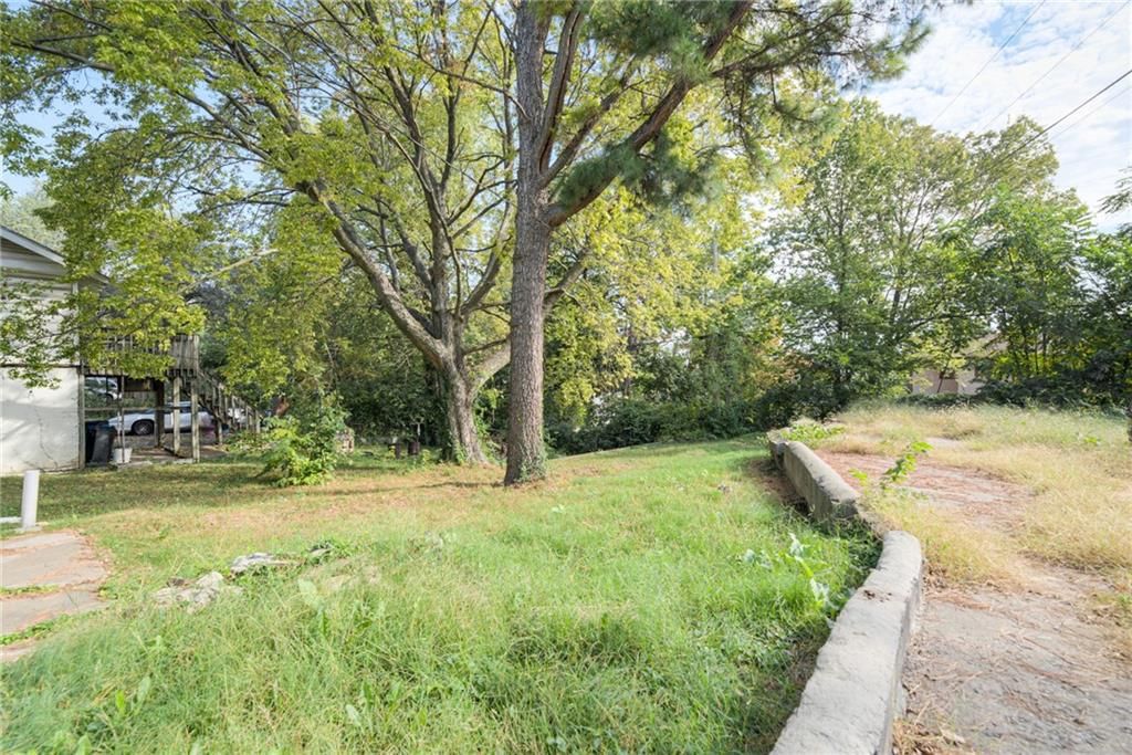 2837 Parkwood Boulevard — photo 31