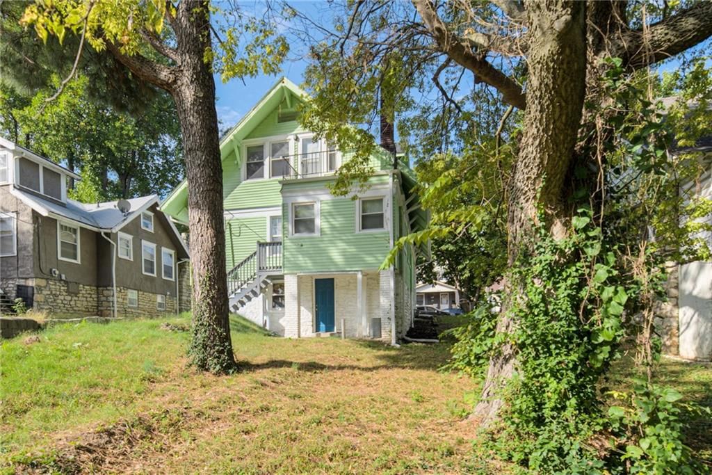 2837 Parkwood Boulevard — photo 33