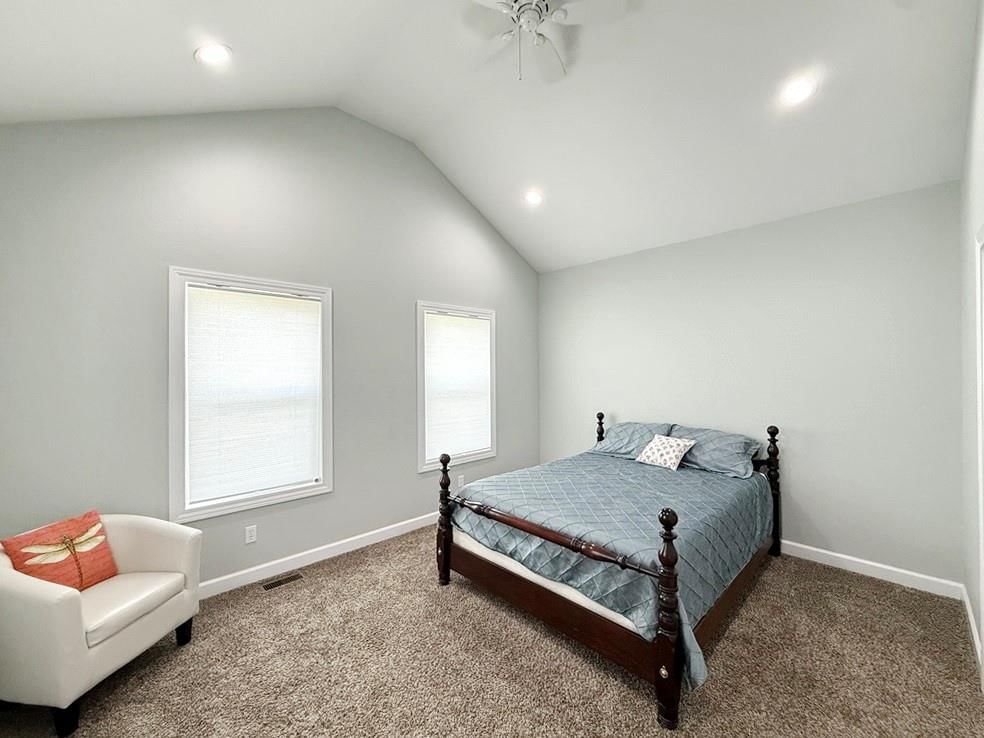 205 E Golden Street — photo 21