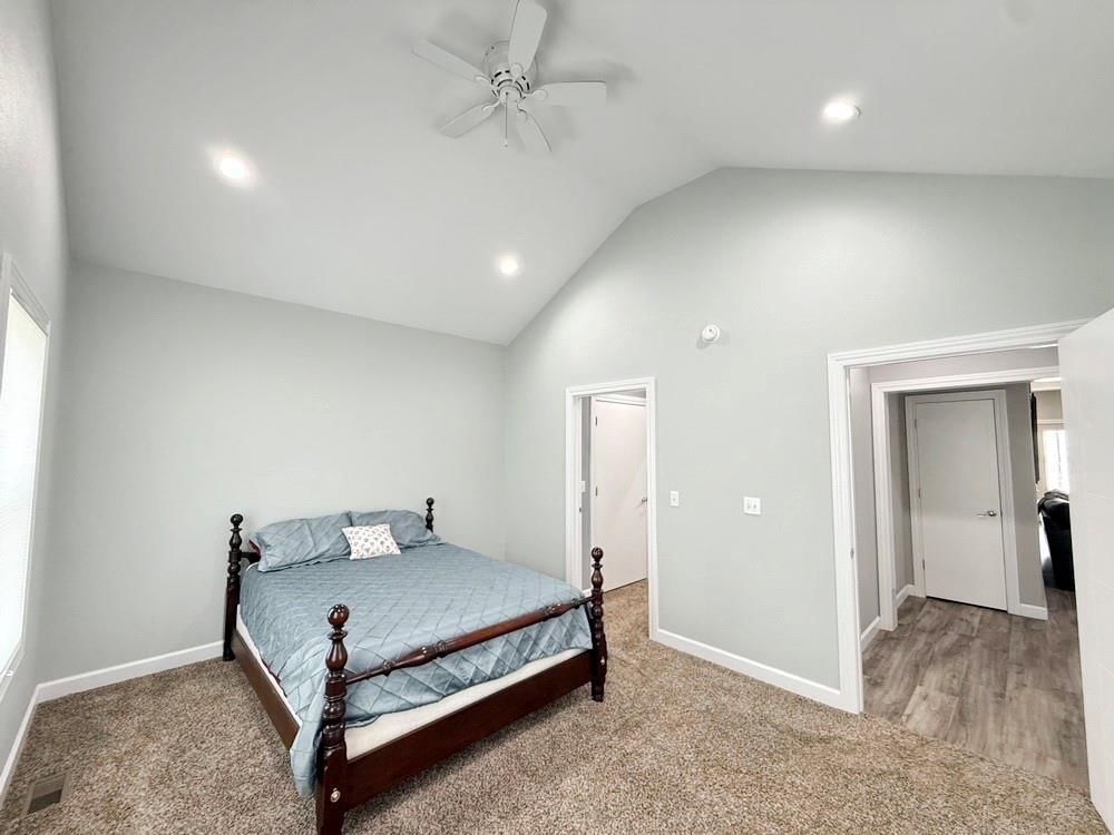 205 E Golden Street — photo 23