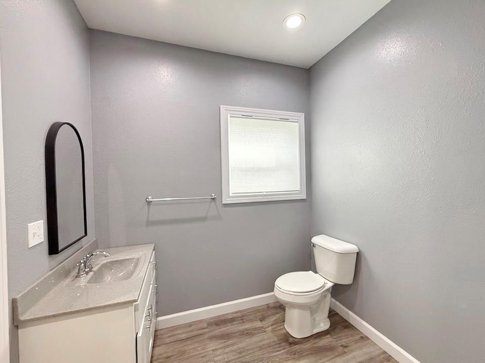 205 E Golden Street — photo 27