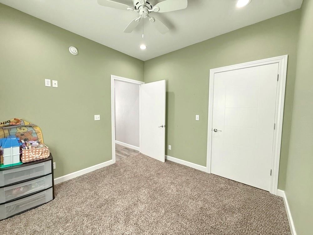 205 E Golden Street — photo 35