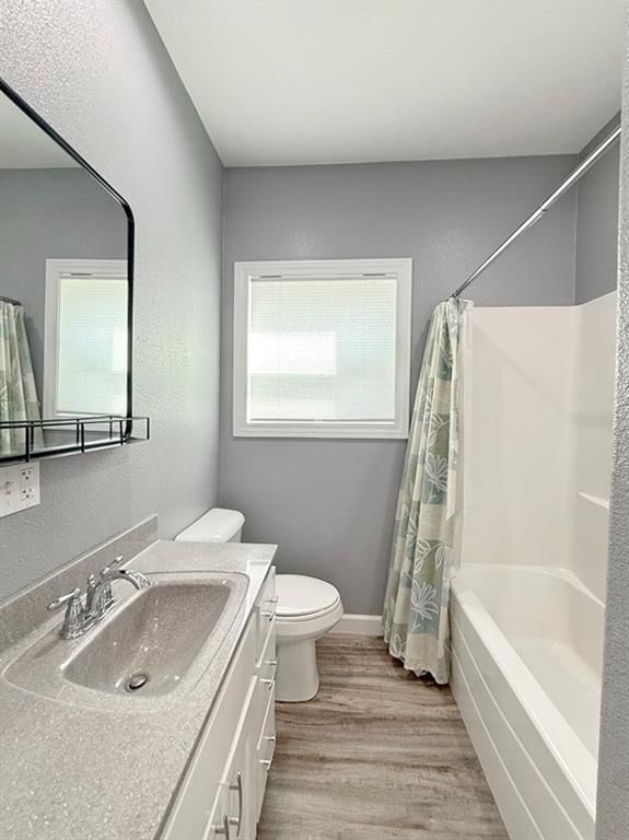 205 E Golden Street — photo 36