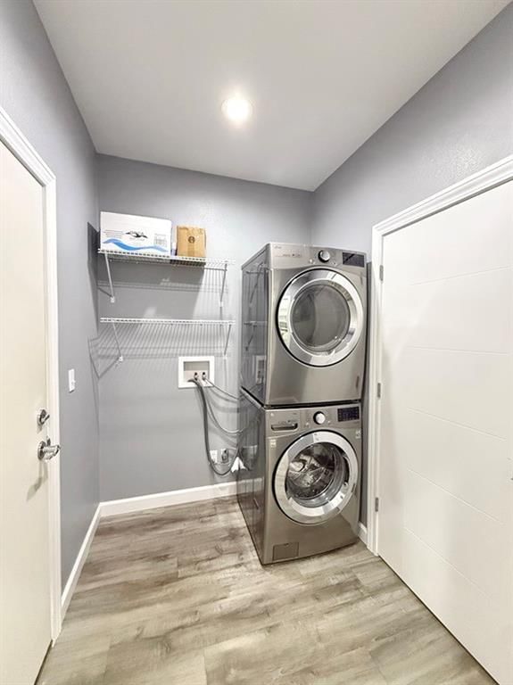 205 E Golden Street — photo 39