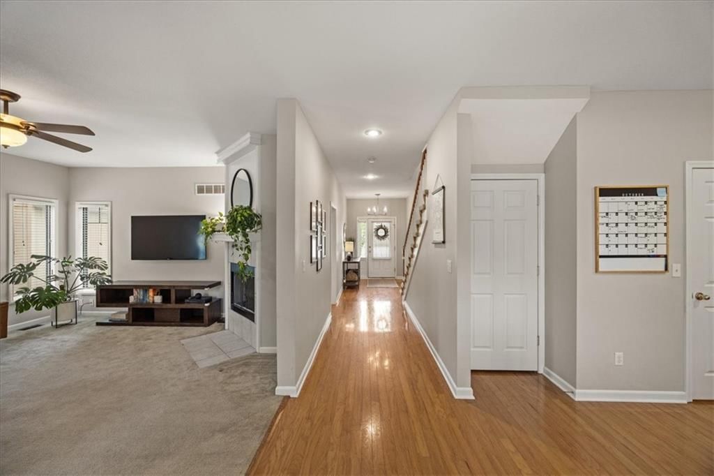 Photo 14 of 58 - 14132 W 138th Terrace