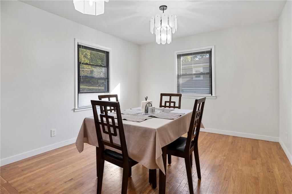 904 S Rogers Road — photo 11