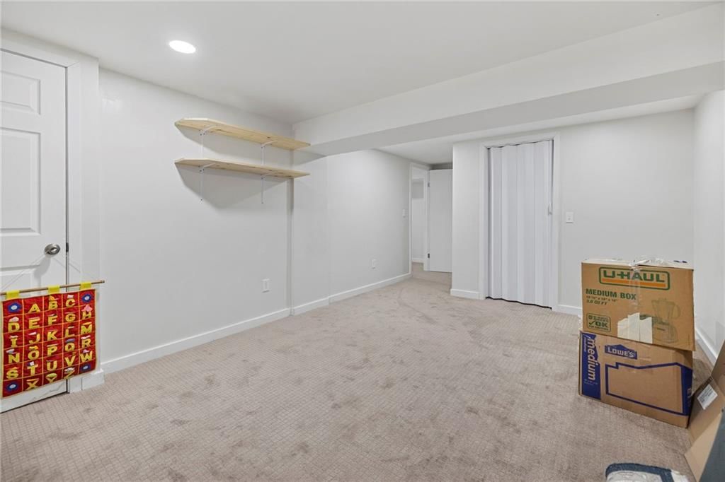 904 S Rogers Road — photo 41