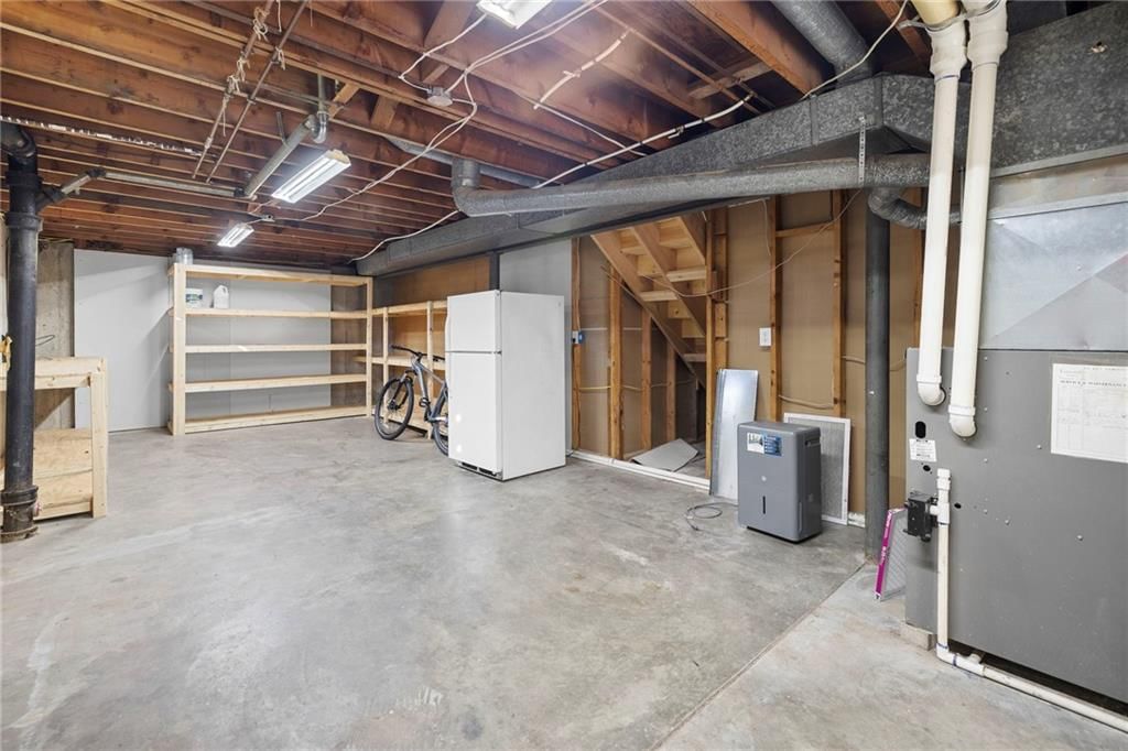 904 S Rogers Road — photo 44