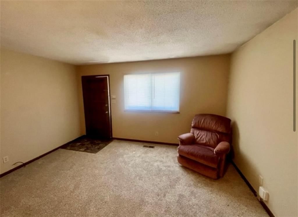 1305 Klemp Street — photo 11