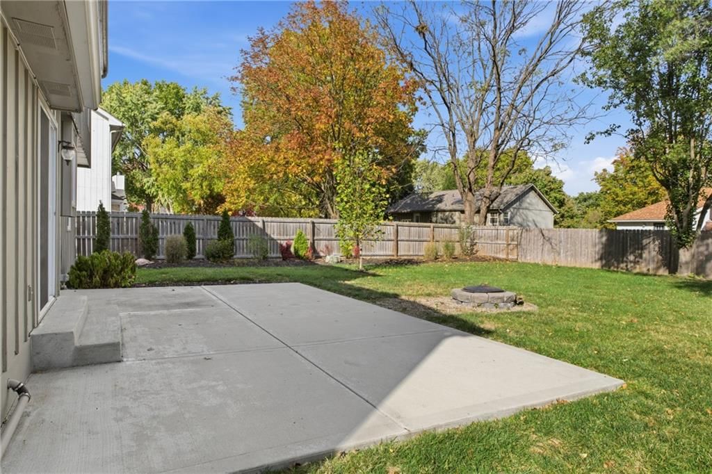 11739 Grant Street — photo 27