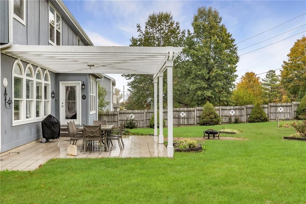 5625 Meadow View Drive — photo 25